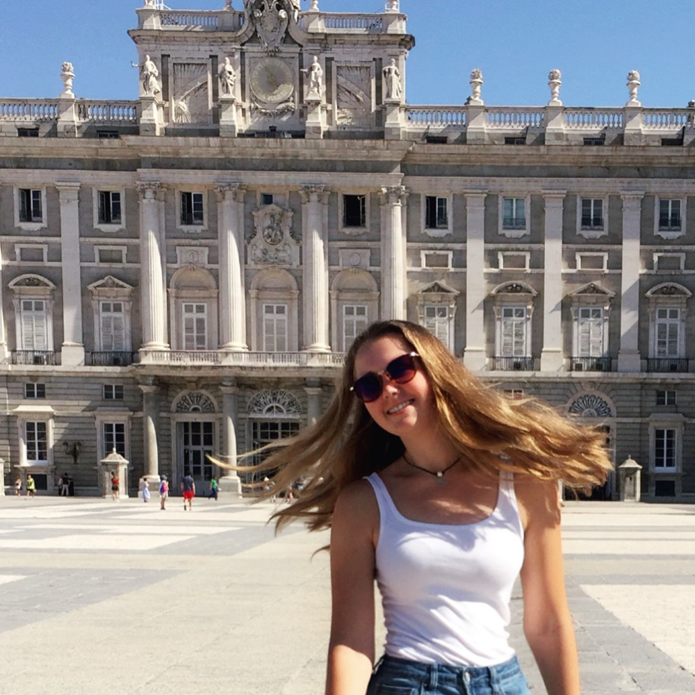 Meet your Posher, Katrina